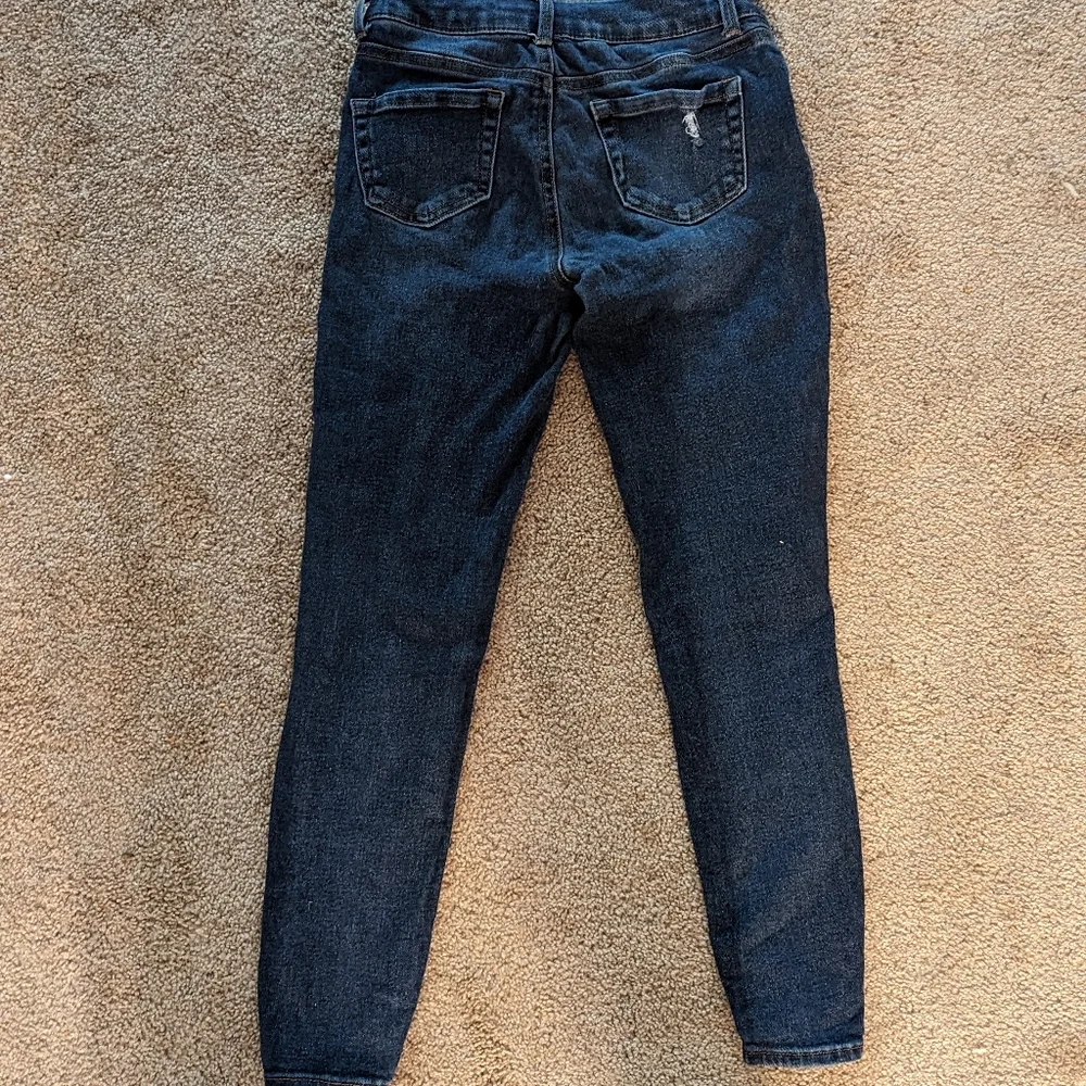 Mid Rise Skinny Jeans - Picture 3 of 5